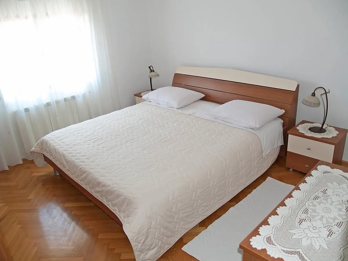 Holiday Home Nino Porec 0*,