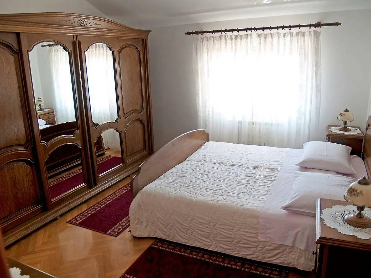Holiday Home Nino Porec